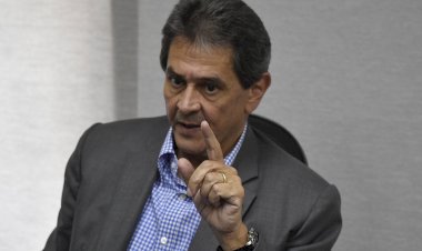 STF Concede Indulto a Seis Condenados no Mensalão