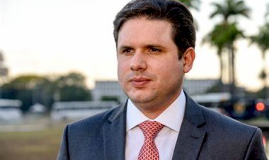 Hugo Motta é Eleito Presidente da Câmara dos Deputados